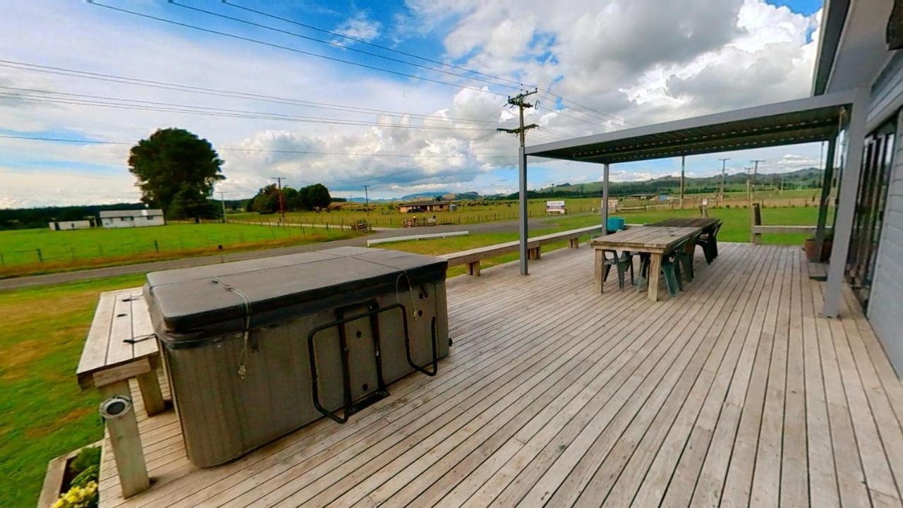 Full Holiday Home To Yourself, Up To 21 Guests Atiamuri Bagian luar foto
